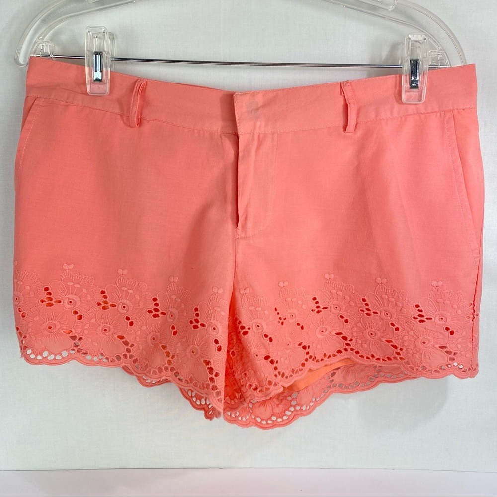 Buffalo David Bitton Shorts With Eyelet Edged Hem Size M